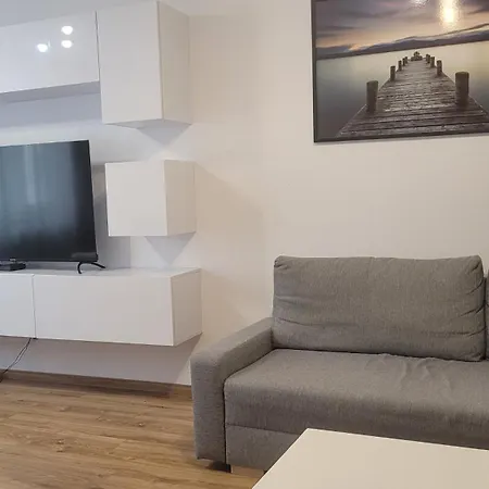Przestronny Typu Studio, Garaz Gratis Breslau